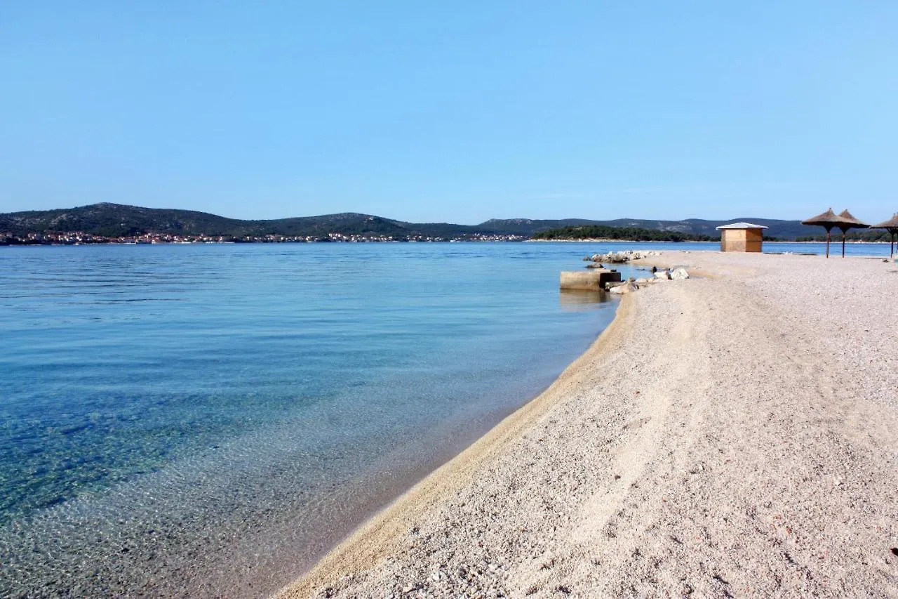 Triple Room Biograd Na Moru 6219F 3*,