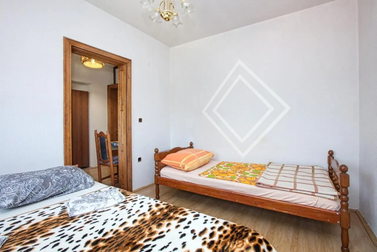 Triple Room Biograd Na Moru 6219F Guest house